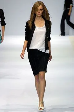 Look 25